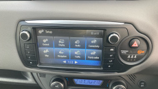 Toyota Yaris 1.5 Hybrid Icon 5dr CVT Hybrid Hatchback